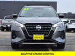 2022 Nissan Kicks SR