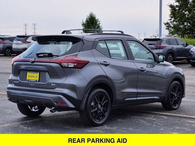 2022 Nissan Kicks SR