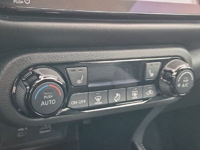 2024 Nissan Kicks SR Premium Package