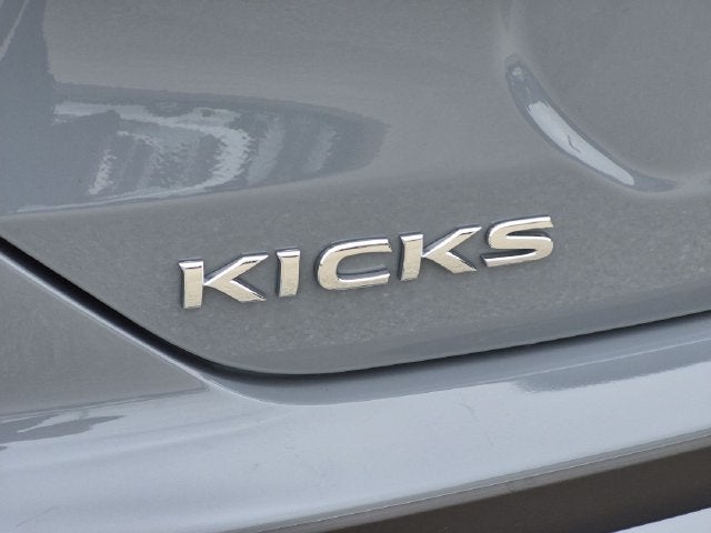 2024 Nissan Kicks SR Premium Package