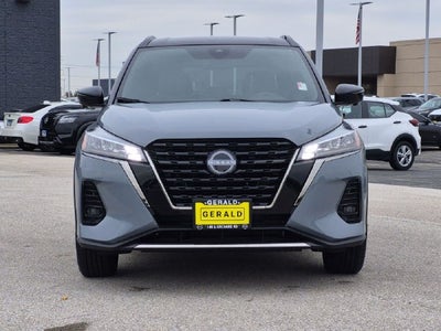 2024 Nissan Kicks SR Premium Package