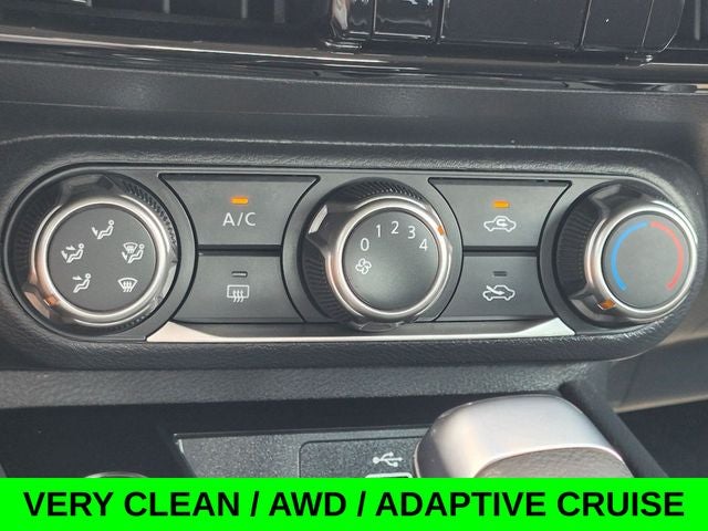2025 Nissan Kicks S AWD w/Low Miles