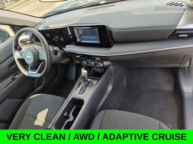 2025 Nissan Kicks S AWD w/Low Miles
