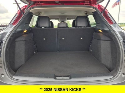 2025 Nissan Kicks SR AWD 2-Tone Paint