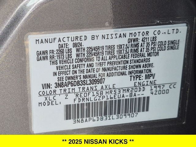 2025 Nissan Kicks SR AWD 2-Tone Paint