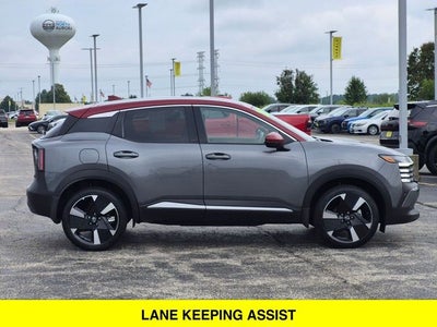 2025 Nissan Kicks SR AWD 2-Tone Paint