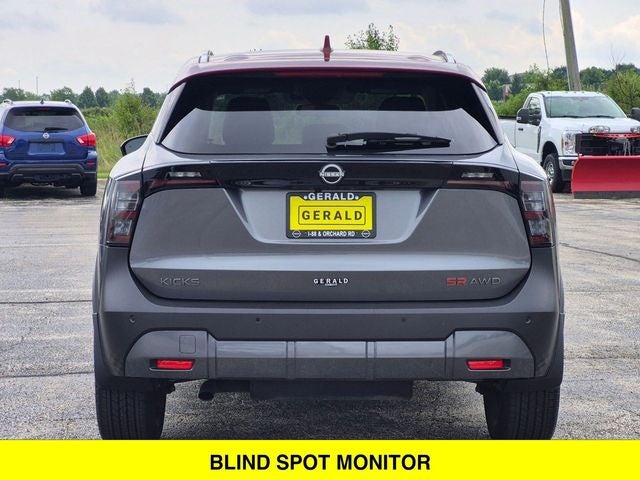 2025 Nissan Kicks SR AWD 2-Tone Paint