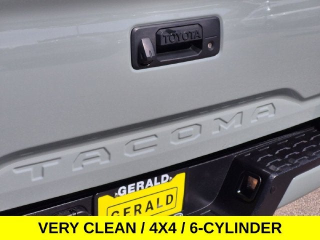2023 Toyota Tacoma Trail Edition 4X4 w/Low Miles V6