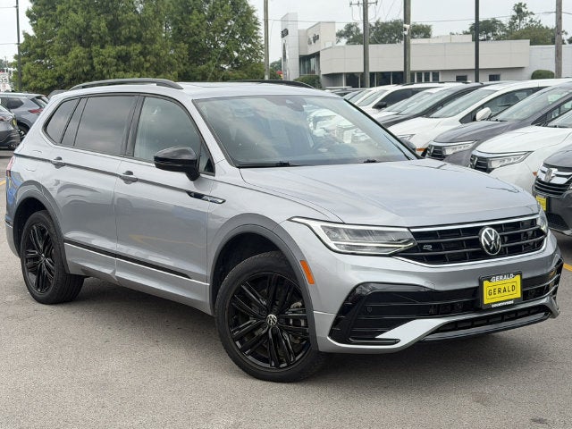2022 Volkswagen Tiguan 2.0T SE R-Line Black