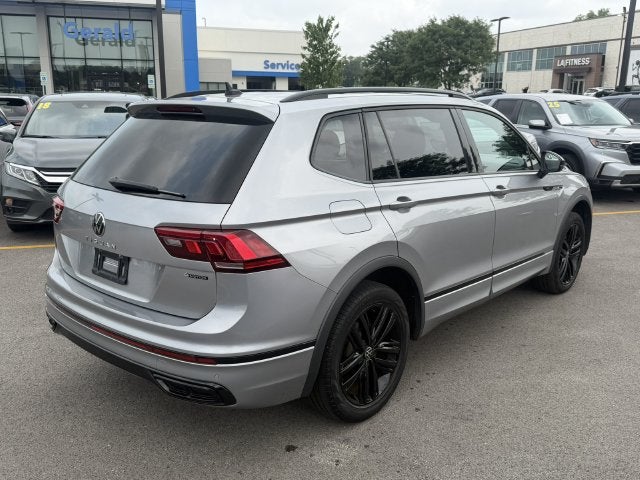2022 Volkswagen Tiguan 2.0T SE R-Line Black