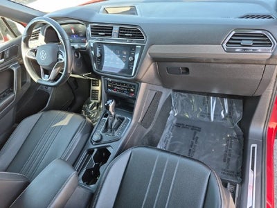 2024 Volkswagen Tiguan 2.0T SE R-Line Black