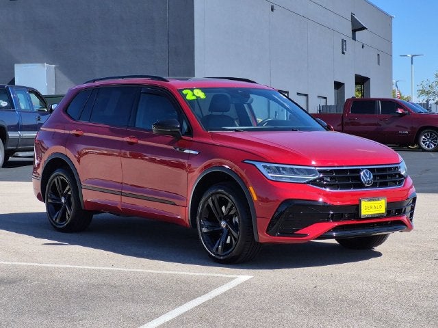 2024 Volkswagen Tiguan 2.0T SE R-Line Black