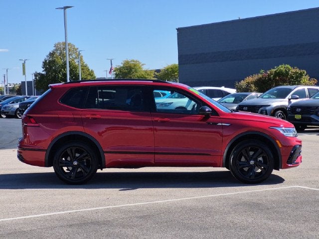 2024 Volkswagen Tiguan 2.0T SE R-Line Black