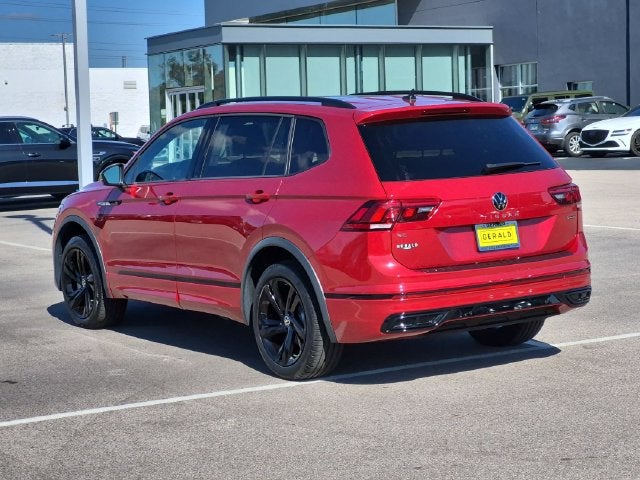 2024 Volkswagen Tiguan 2.0T SE R-Line Black