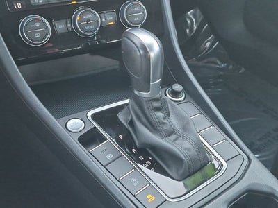 2019 Volkswagen Jetta SEL Premium