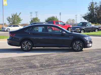 2019 Volkswagen Jetta SEL Premium