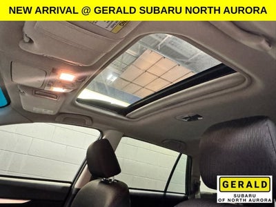 2012 Subaru Outback 2.5i Premium AWD w/Heated Seats