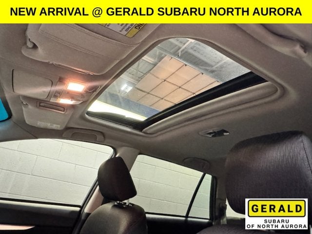 2012 Subaru Outback 2.5i Premium AWD w/Heated Seats