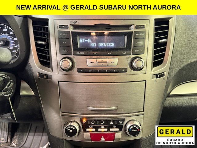 2012 Subaru Outback 2.5i Premium AWD w/Heated Seats