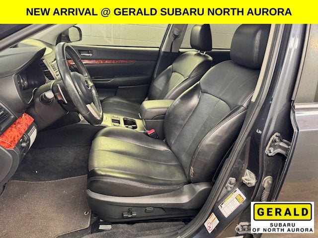 2010 Subaru Outback 2.5i Limited AWD w/Leather