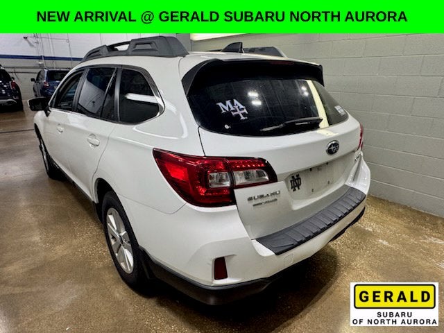 2016 Subaru Outback 2.5i Premium AWD w/Heated Seats