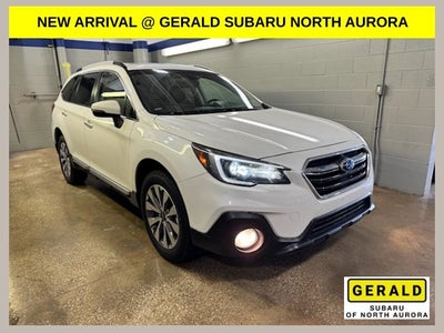 2018 Subaru Outback 3.6R Touring AWD w/Navi & Leather