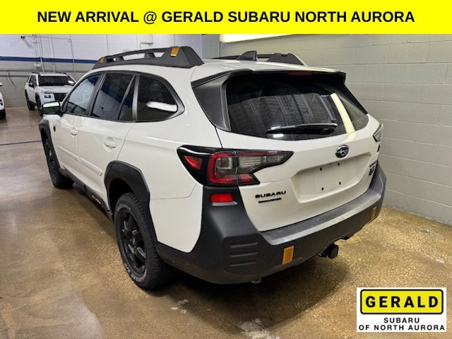 2023 Subaru Outback Wilderness AWD w/Moonroof & Heated Seats