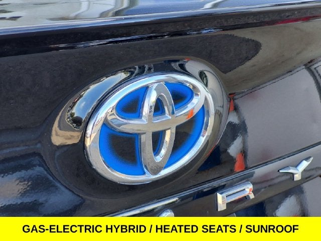 2018 Toyota Camry Hybrid SE w/Bluetooth & Backup Camera