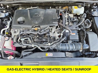 2018 Toyota Camry Hybrid SE w/Bluetooth & Backup Camera