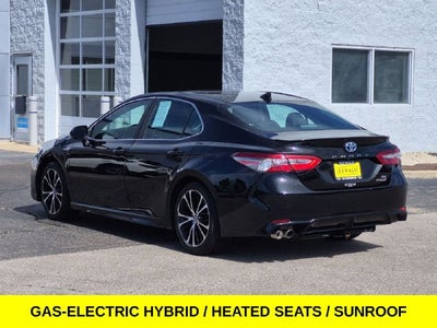 2018 Toyota Camry Hybrid SE w/Bluetooth & Backup Camera