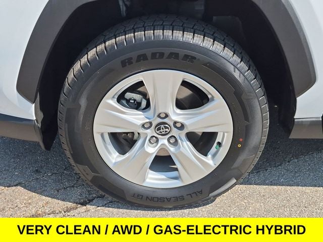 2021 Toyota RAV4 Hybrid XLE AWD w/Leather & Sunroof