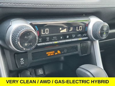 2021 Toyota RAV4 Hybrid XLE AWD w/Leather & Sunroof