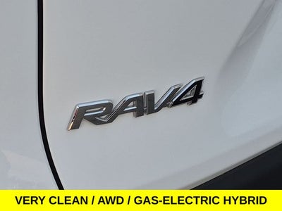 2021 Toyota RAV4 Hybrid XLE AWD w/Leather & Sunroof