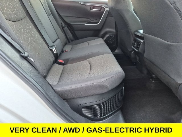 2021 Toyota RAV4 Hybrid XLE AWD w/Leather & Sunroof