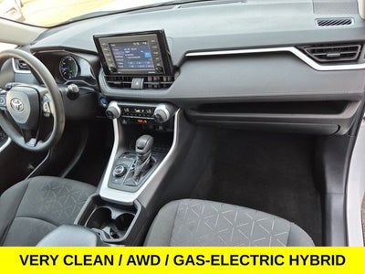 2021 Toyota RAV4 Hybrid XLE AWD w/Leather & Sunroof