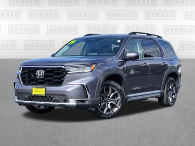 2024 Honda Pilot Touring