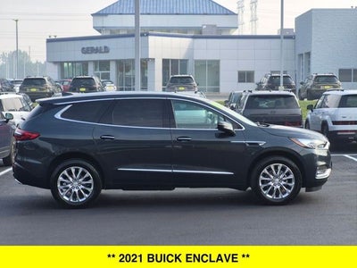 2021 Buick Enclave Essence AWD