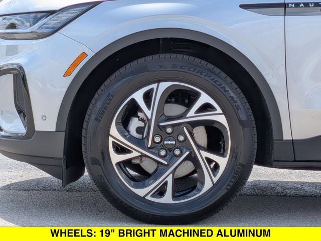 2024 Lincoln Nautilus Premiere AWD