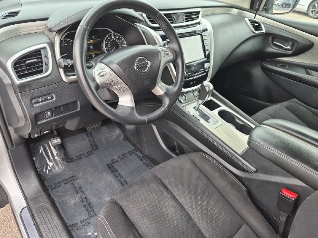 Used 2018 Nissan Murano SV with VIN 5N1AZ2MG6JN123640 for sale in North Aurora, IL