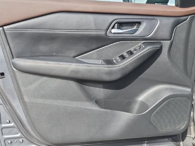 2023 Nissan Rogue SV AWD