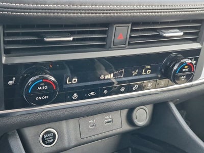 2023 Nissan Rogue SV AWD