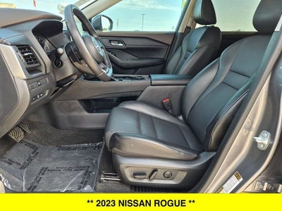 2023 Nissan Rogue SV Premium Package AWD