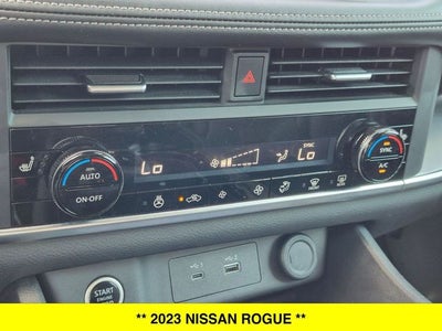 2023 Nissan Rogue SV Premium Package AWD