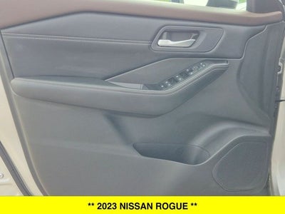 2023 Nissan Rogue SV Premium Package AWD