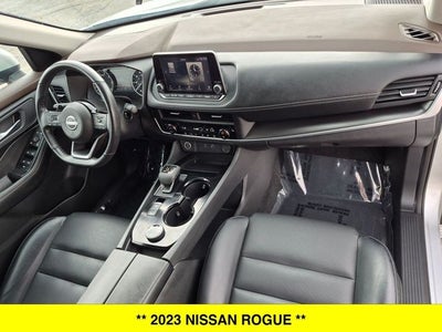 2023 Nissan Rogue SV Premium Package AWD