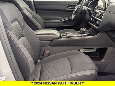 2024 Nissan Pathfinder SV 4WD