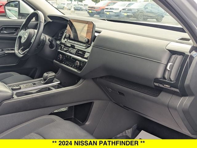2024 Nissan Pathfinder SV 4WD