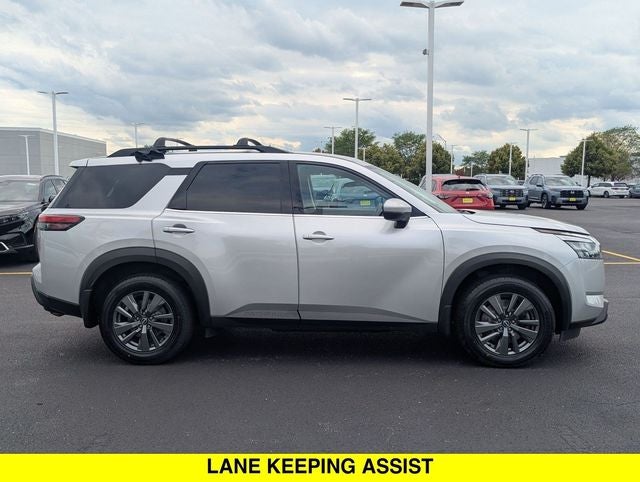 2024 Nissan Pathfinder SV 4WD