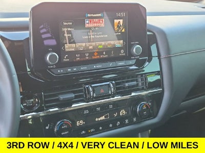 2025 Nissan Pathfinder Rock Creek 4X4 Loaded w/Low Miles