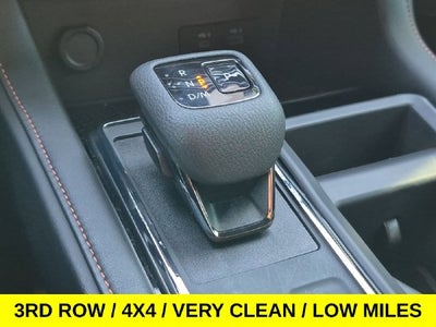 2025 Nissan Pathfinder Rock Creek 4X4 Loaded w/Low Miles